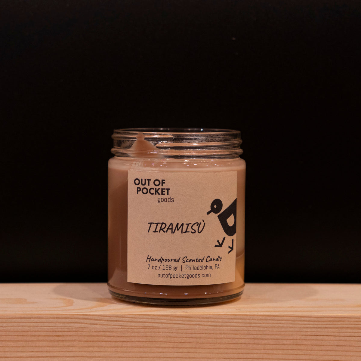 Tiramisù handcrafted candle – alternate view
